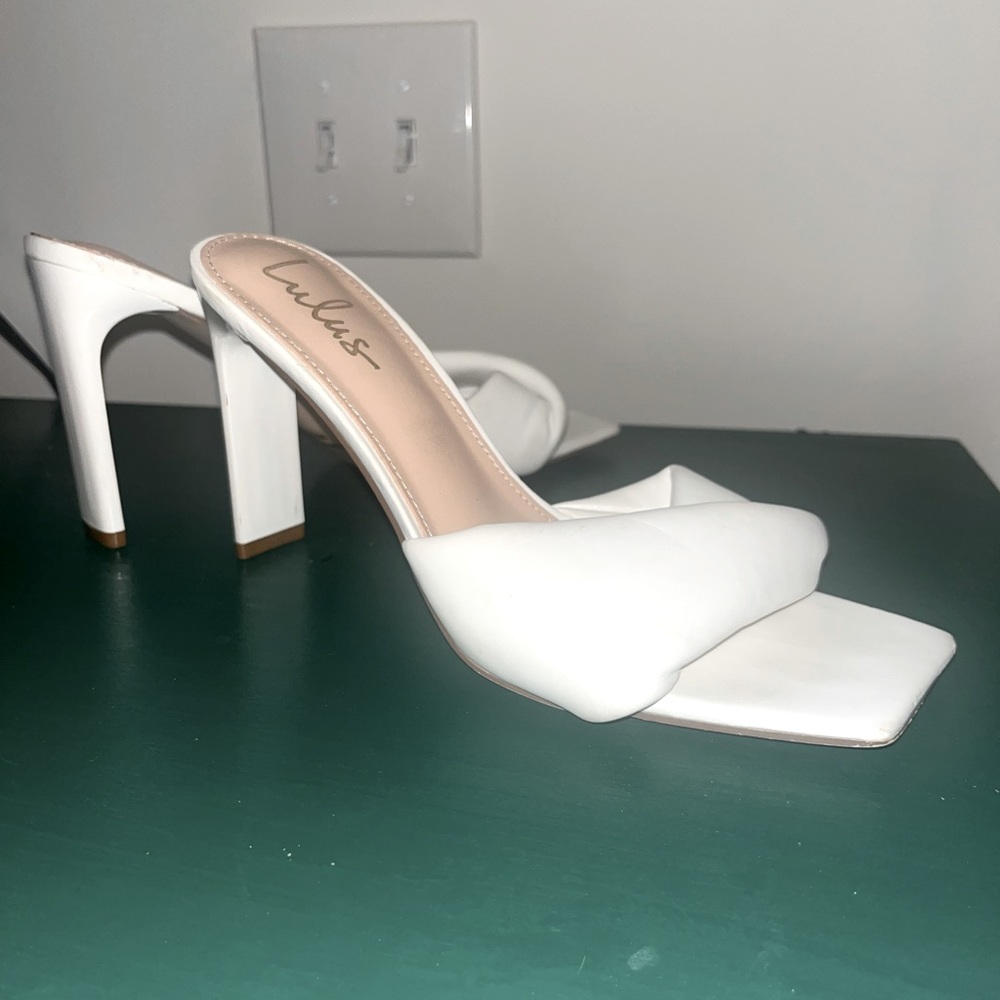 White Women’a Slip-On Heels size 9